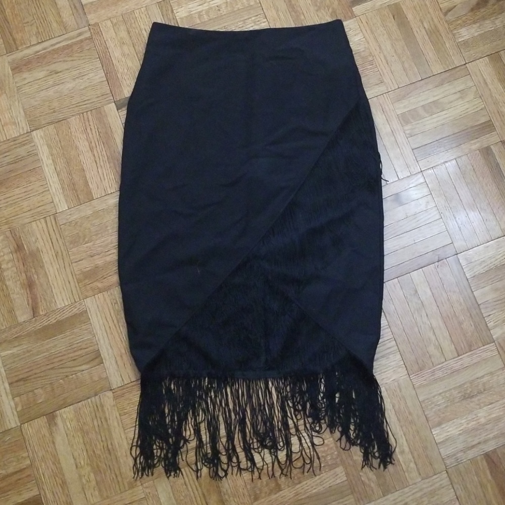 Fringe skirt